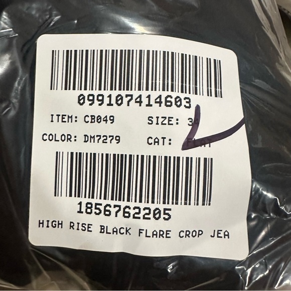 J crew High-rise black flare crop jean in all-day stretch - Picture 5 of 5